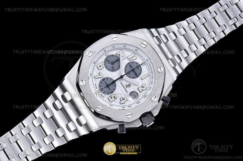 OdorResistant AP ROO Chronograph SS SS Wht Silv Num APF 7750 Mod 9
