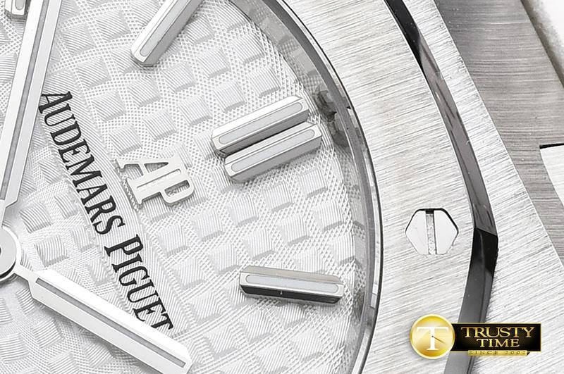 AP0393A – Royal Oak WellDesigned 24