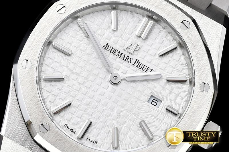 AP0393A – Royal Oak WellDesigned 24