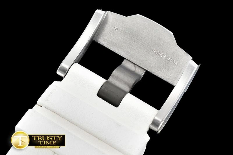 AP0413B – Royal Oak Diver Lightweight 25