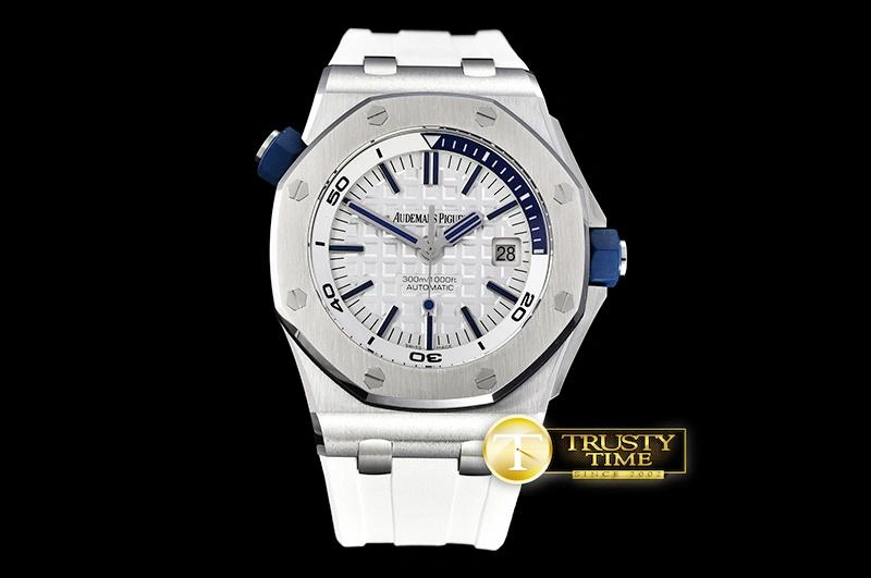 AP0413B – Royal Oak Diver Lightweight 25