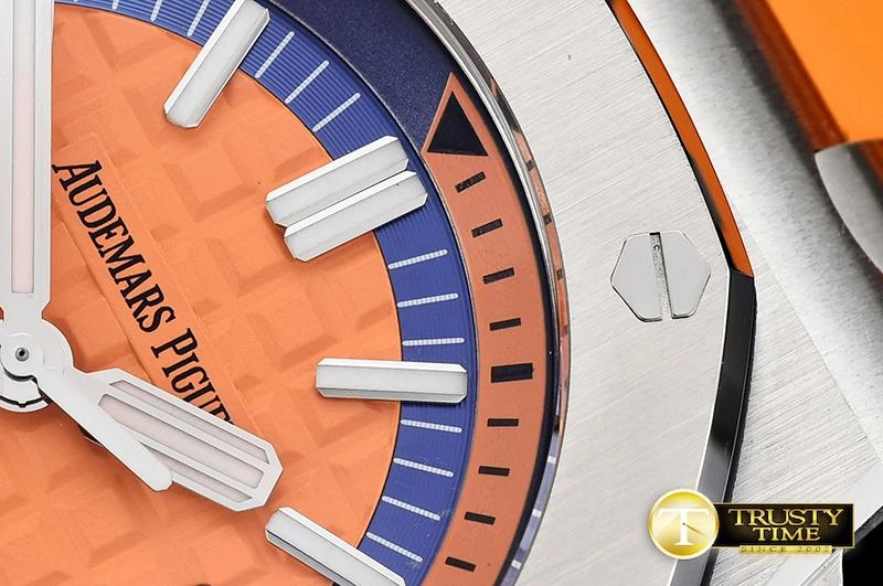 AP0413C – Royal Oak Diver MultiPurpose 15