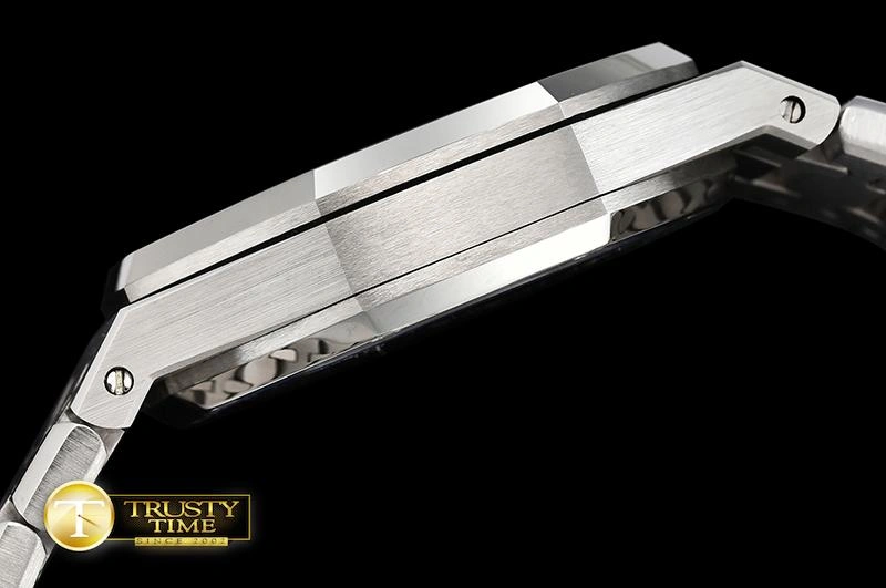 AP0420C – Royal Oak Refined 20