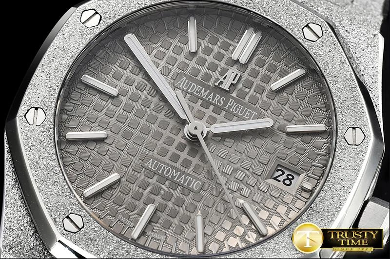 AP0511C – AP Royal Oak 37mm Colorful 27