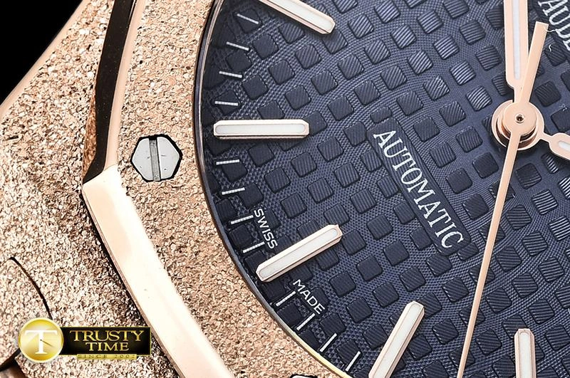 AP0513A – AP Royal Oak 37mm StreetReady 10
