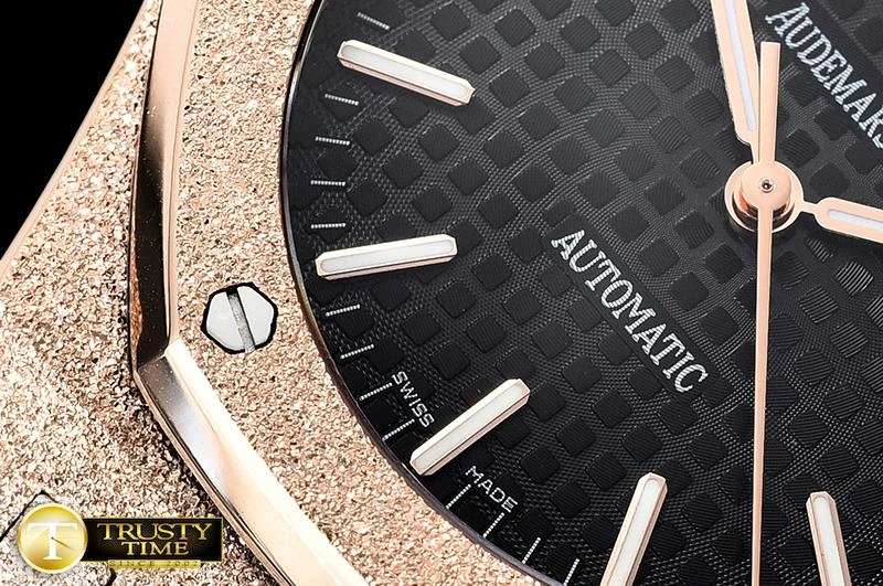 Flexible AP0513C – AP Royal Oak 37mm 30