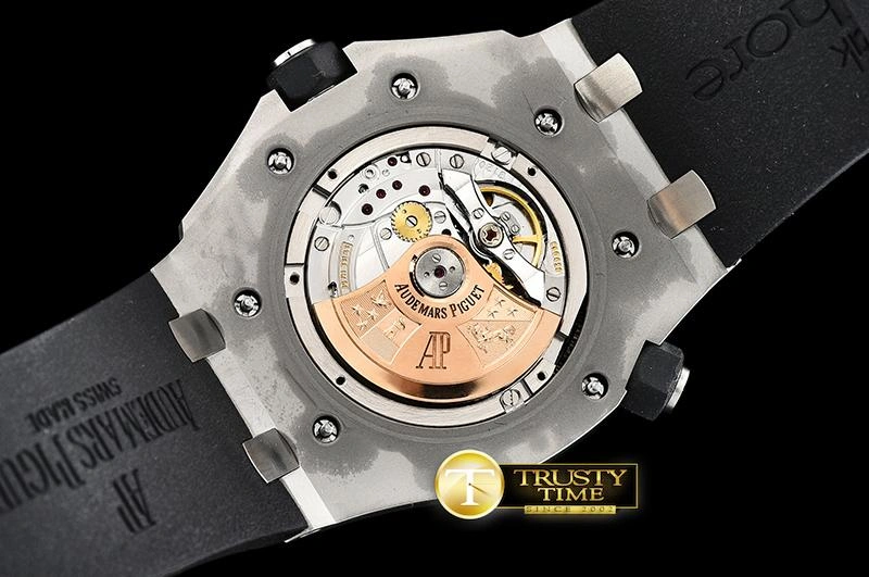 AP0524 – Royal Oak Offshore Diver Effortless 36