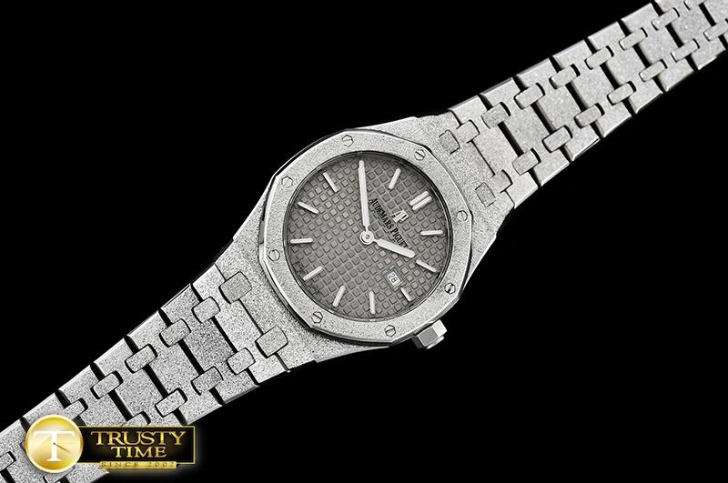 Seasonal AP0530A – AP Royal Oak 33mm 38
