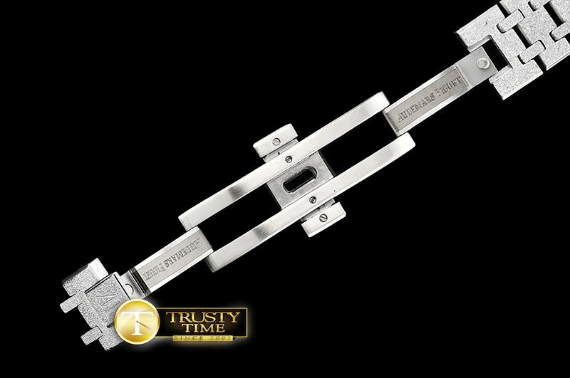 Lightweight AP0530B – AP Royal Oak 33mm 40