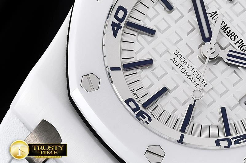 Effortless AP0546 – Royal Oak Diver 55