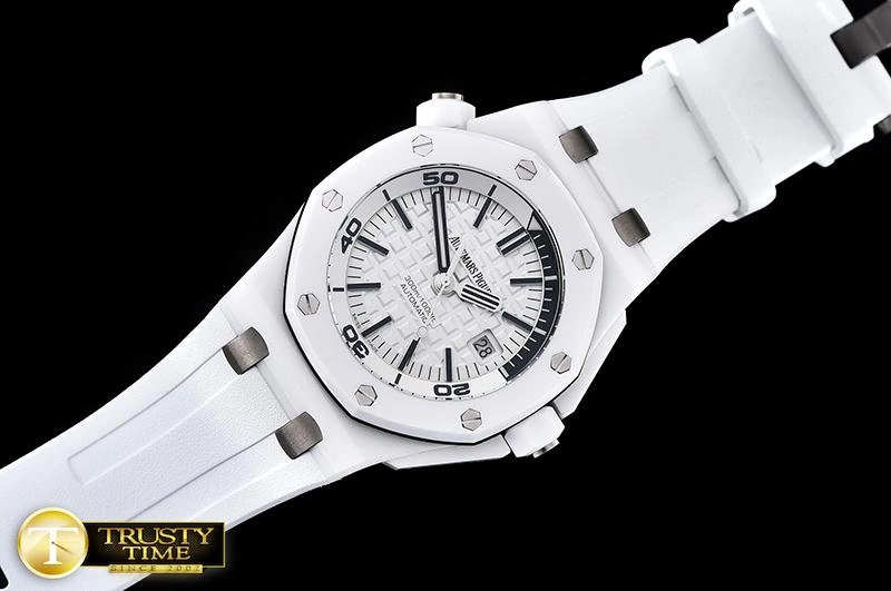 Effortless AP0546 – Royal Oak Diver 55