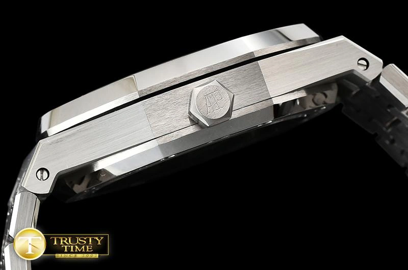 AP0549B – Royal Oak Tourbillon SoftTouch 53