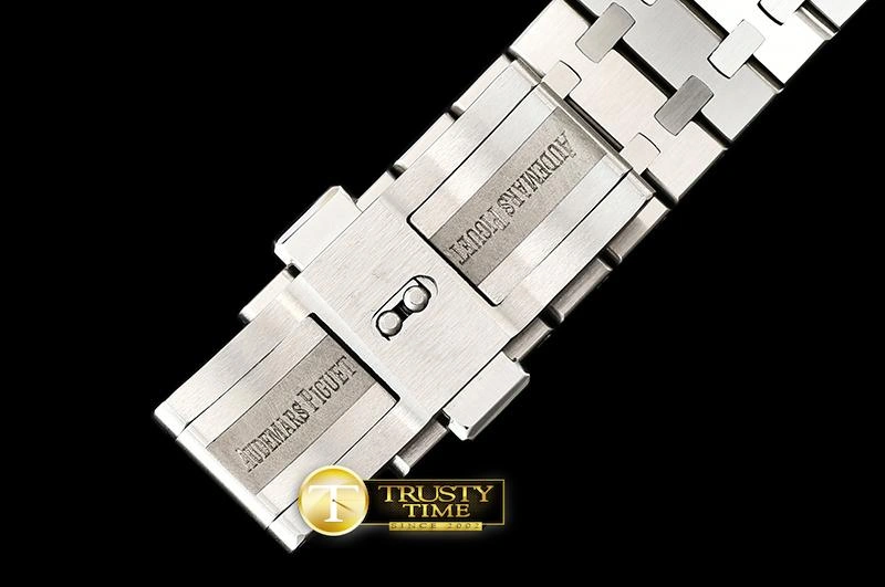 Unisex AP0562 – Royal Oak 52