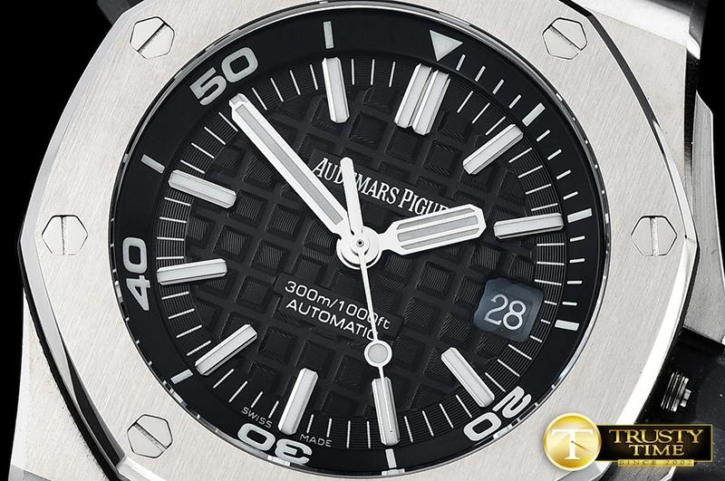 AP0566 – Royal Oak Offshore Diver StreetReady 56