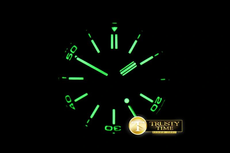 AP0566 – Royal Oak Offshore Diver StreetReady 56