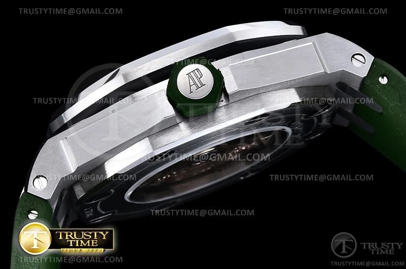 AP0612 – Royal Oak Diver EasyCare 72