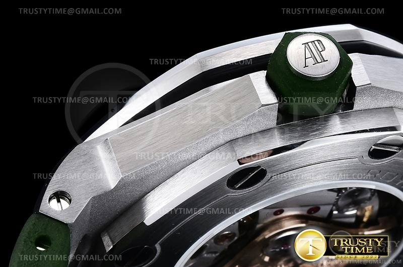 AP0612 – Royal Oak Diver EasyCare 72