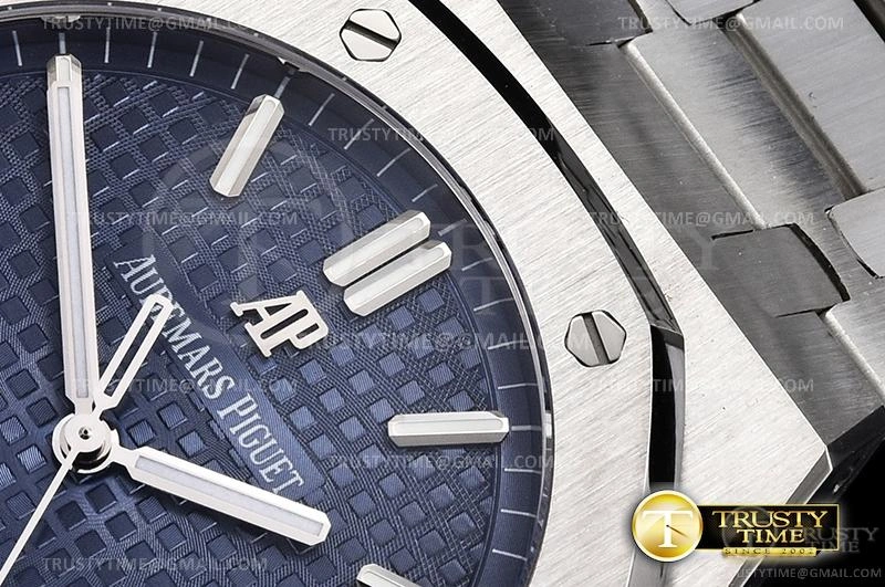 AP0620B – Royal Oak 41mm SmartChoice 75