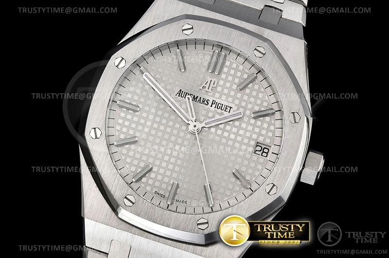 EasyCare AP0620D – Royal Oak 41mm 77