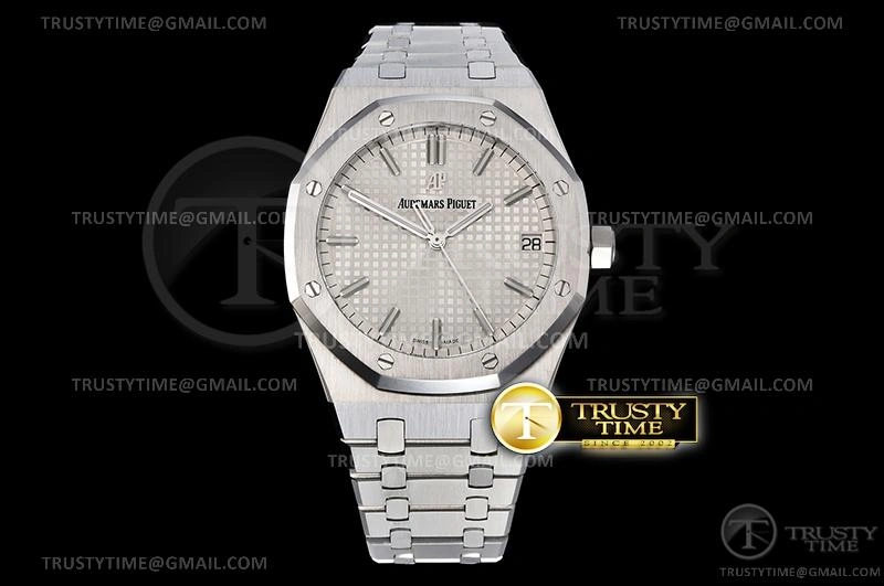 EasyCare AP0620D – Royal Oak 41mm 77