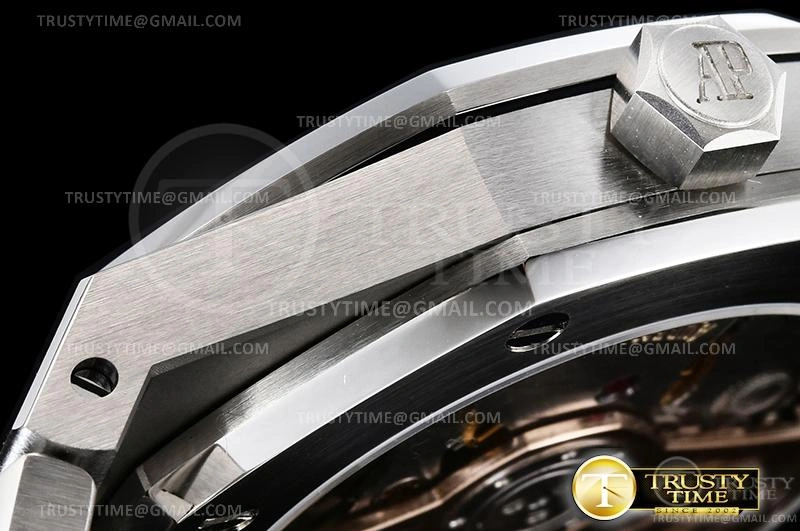 EasyCare AP0620D – Royal Oak 41mm 77