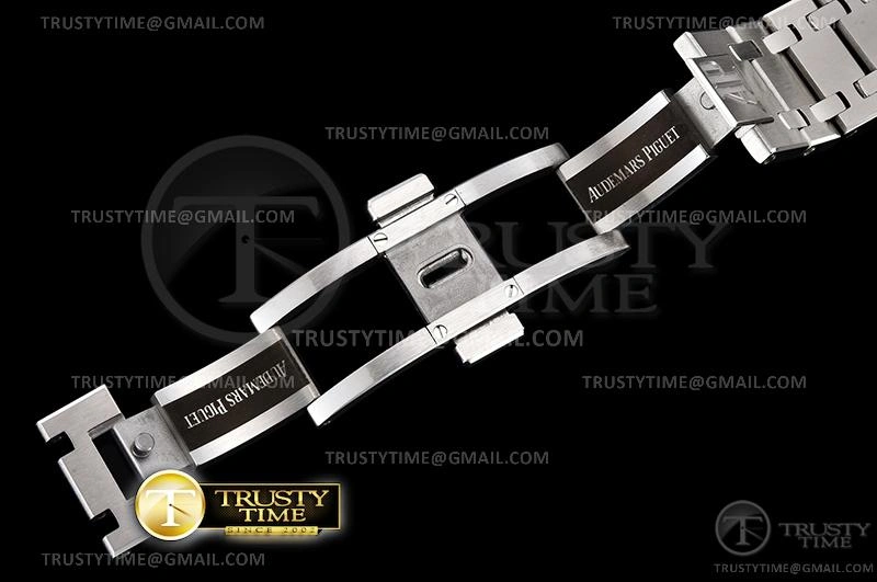 AP0626 – Royal Oak Jumbo SportInspired 78