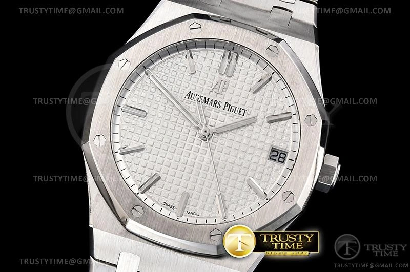 AP0627 – Royal Oak 41mm FlexibleFit 79