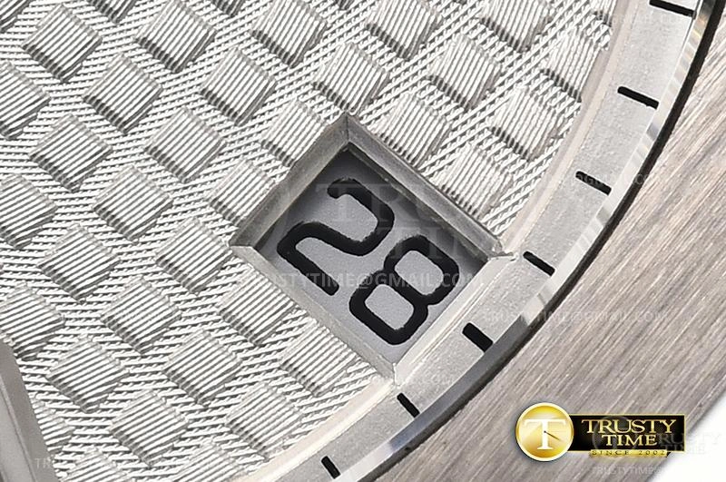 AP0627 – Royal Oak 41mm FlexibleFit 79