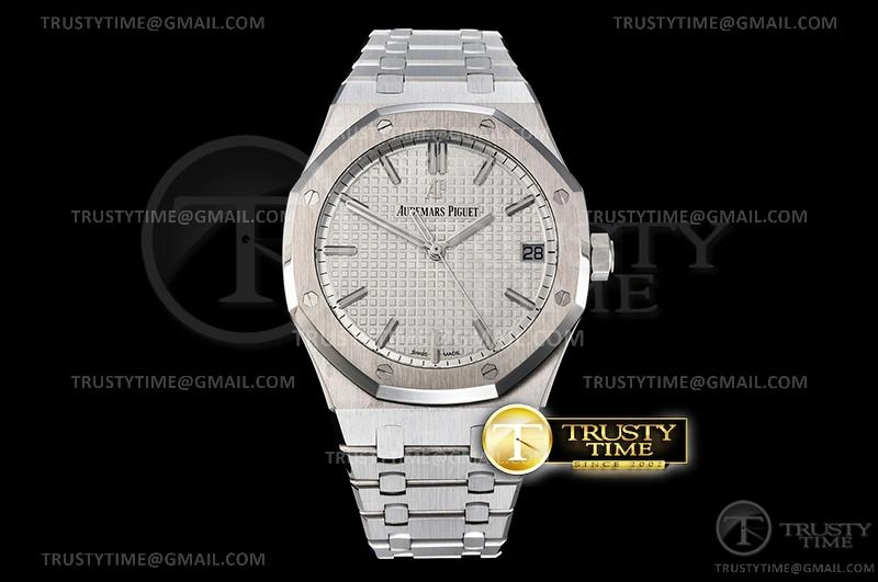 AP0627 – Royal Oak 41mm FlexibleFit 79
