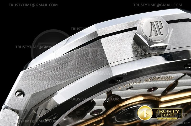AP0627 – Royal Oak 41mm FlexibleFit 79