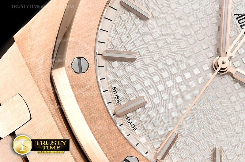 Durable AP0628A – Royal Oak 41mm 80