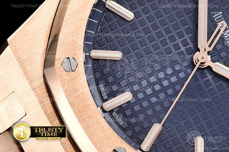 AP0628B – Royal Oak 41mm Effortless 81