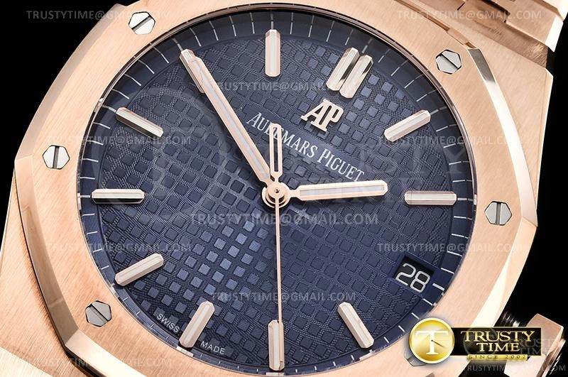 AP0628B – Royal Oak 41mm Effortless 81