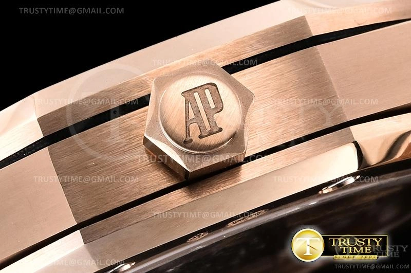 AP0628B – Royal Oak 41mm Effortless 81