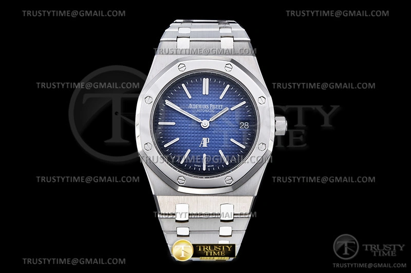 AP0733 – Royal Oak Jumbo 15202IP SS SS S-Blue ZF A SmoothTexture 85