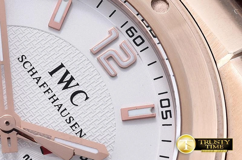 IWC0356E – Ingenieur Lightweight 237
