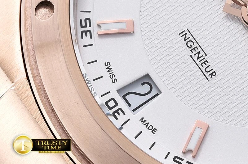 IWC0356E – Ingenieur Lightweight 237