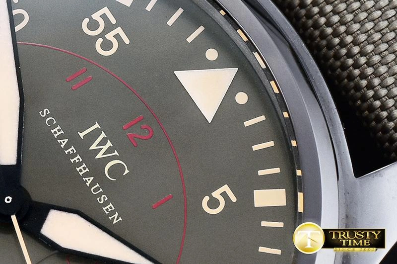 Premium IWC0372 – Big Pilot Top Gun 213