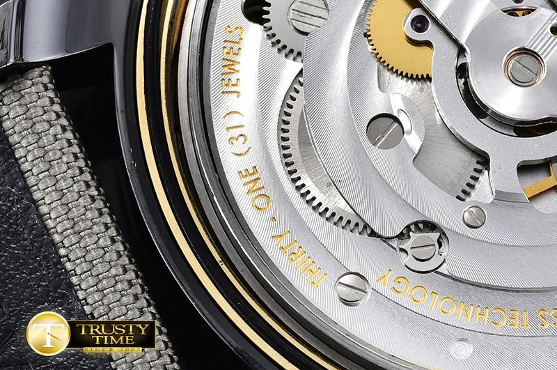 Premium IWC0372 – Big Pilot Top Gun 213