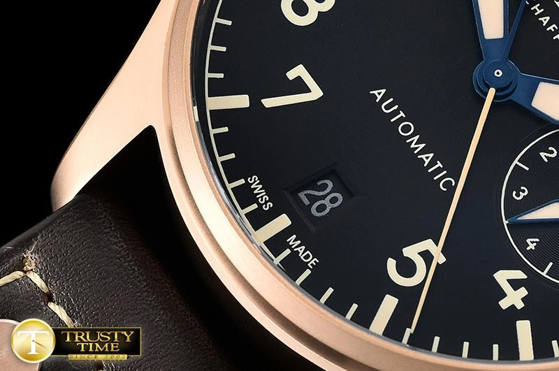 IWC0394B – Big Pilot Heritage ComfortFit 220