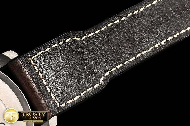 IWC0398 – Big Pilot Heritage Bright 212