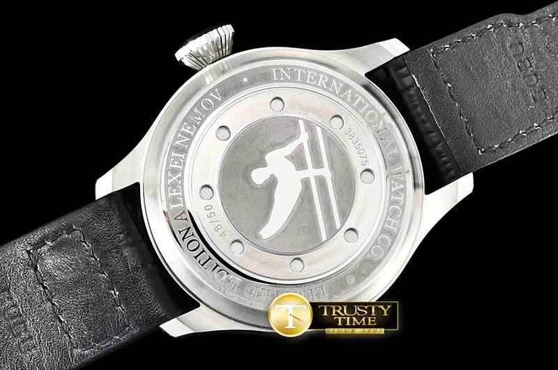 IWC0402 -Big Pilot GoAnywhere 225