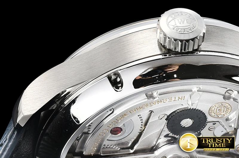 Lightweight IWC0430 – Portugieser 230