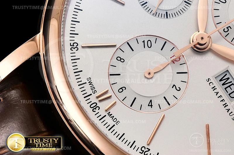 IWC0453 – Portofino Bright 252