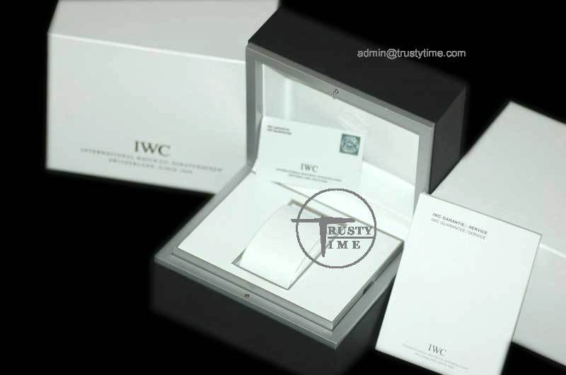 IWCACC002 –  Design Boxset for IWC watches SmoothTexture 275