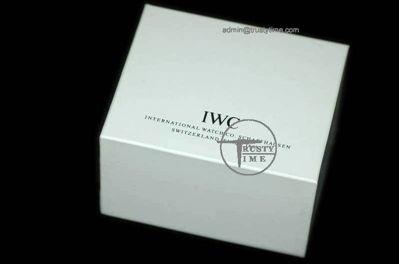 IWCACC002 –  Design Boxset for IWC watches SmoothTexture 275