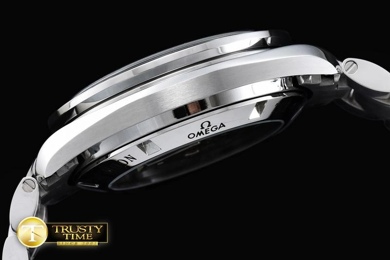 OMG0448C – Speedmaster TechFriendly 329