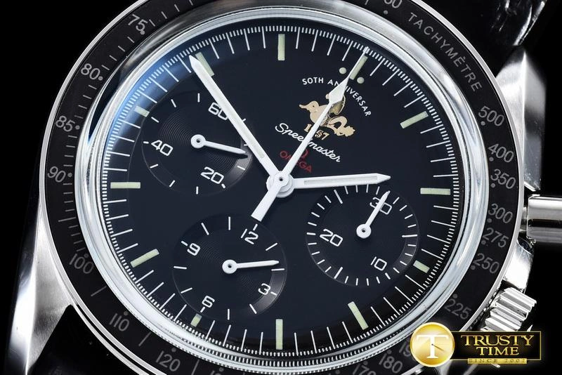 OMG0449C – Speedmaster 50th Anni Trendy 284