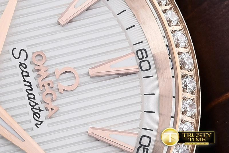 OMG0464H – Aqua Terra 38mm WaterResistant 297