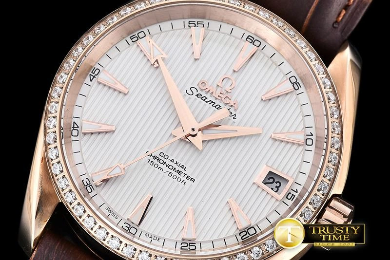 OMG0464H – Aqua Terra 38mm WaterResistant 297